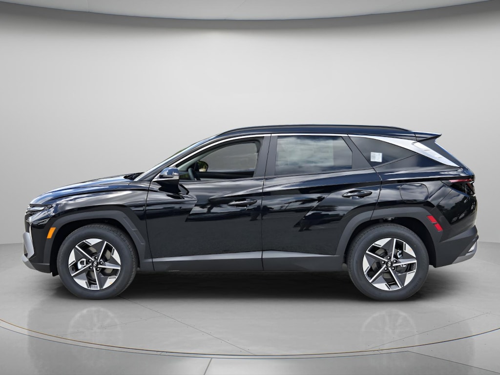 New 2026 Hyundai Tucson SEL Premium FWD SUV