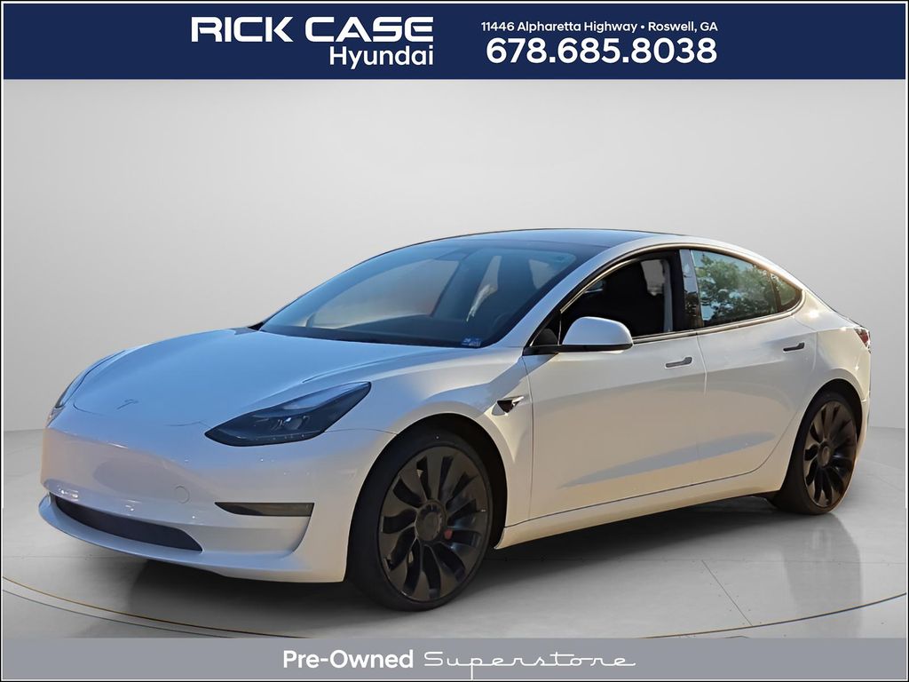 2023 Tesla Model 3 Performance's photo