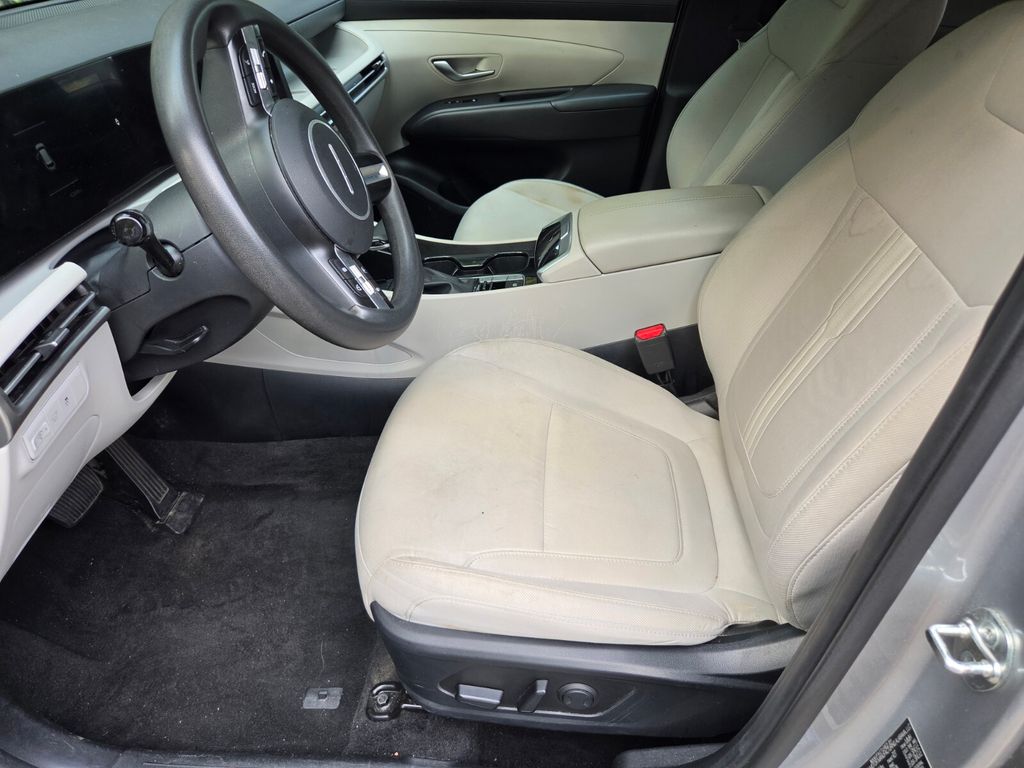2025 Hyundai Tucson SEL - Photo 10
