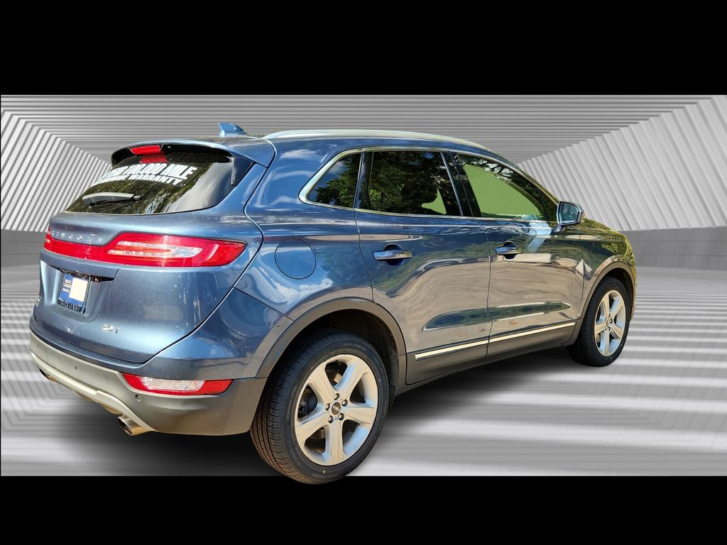 2018 Lincoln MKC Premiere photo 2