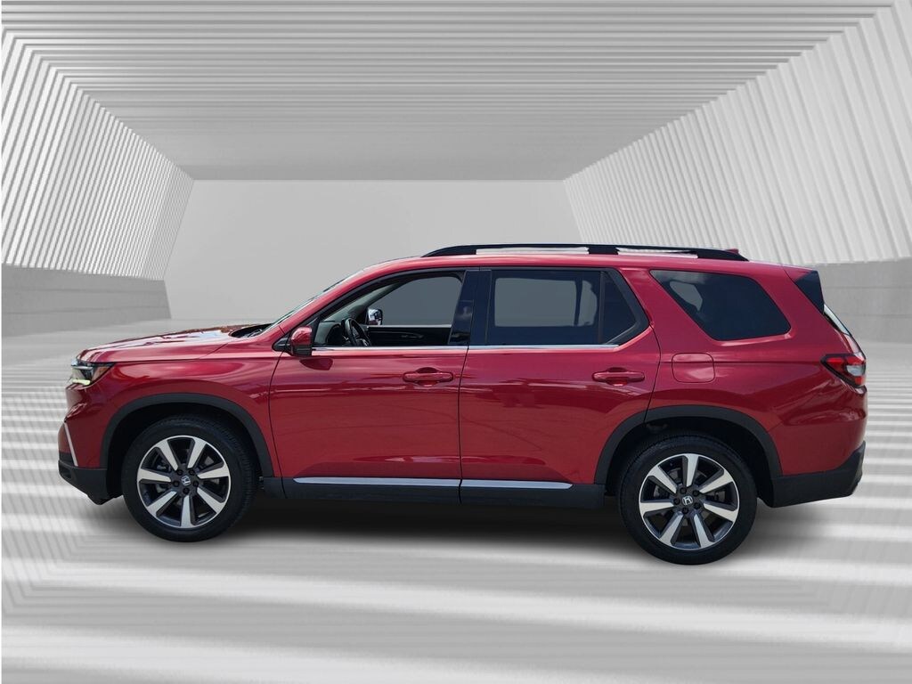 Used 2024 Honda Pilot Touring SUV