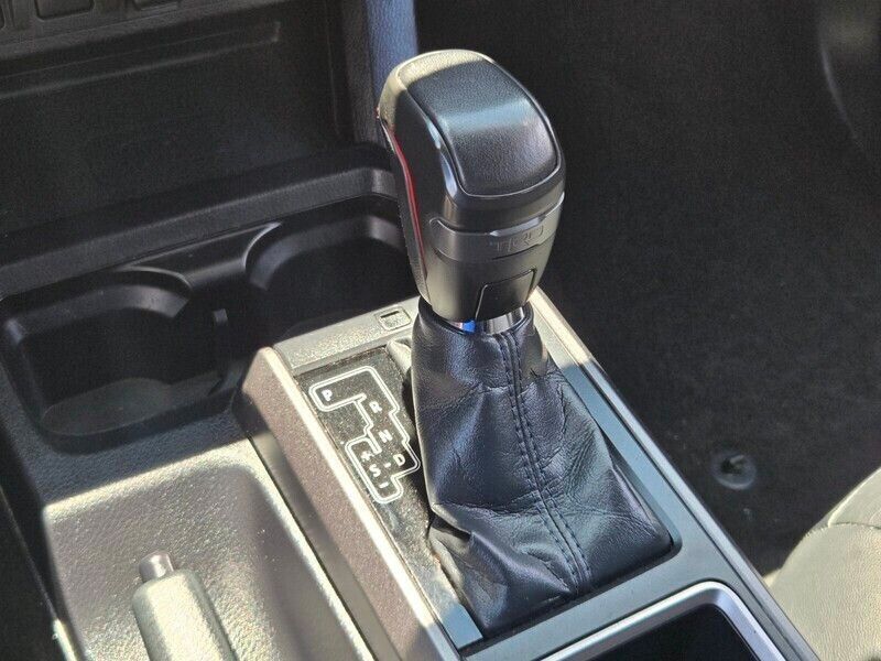 2021 Toyota Tacoma TRD Pro - Photo 17
