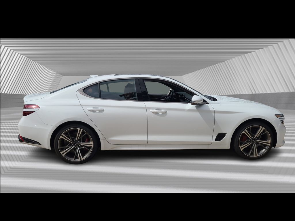 2025 Genesis G70 2.5T photo 2