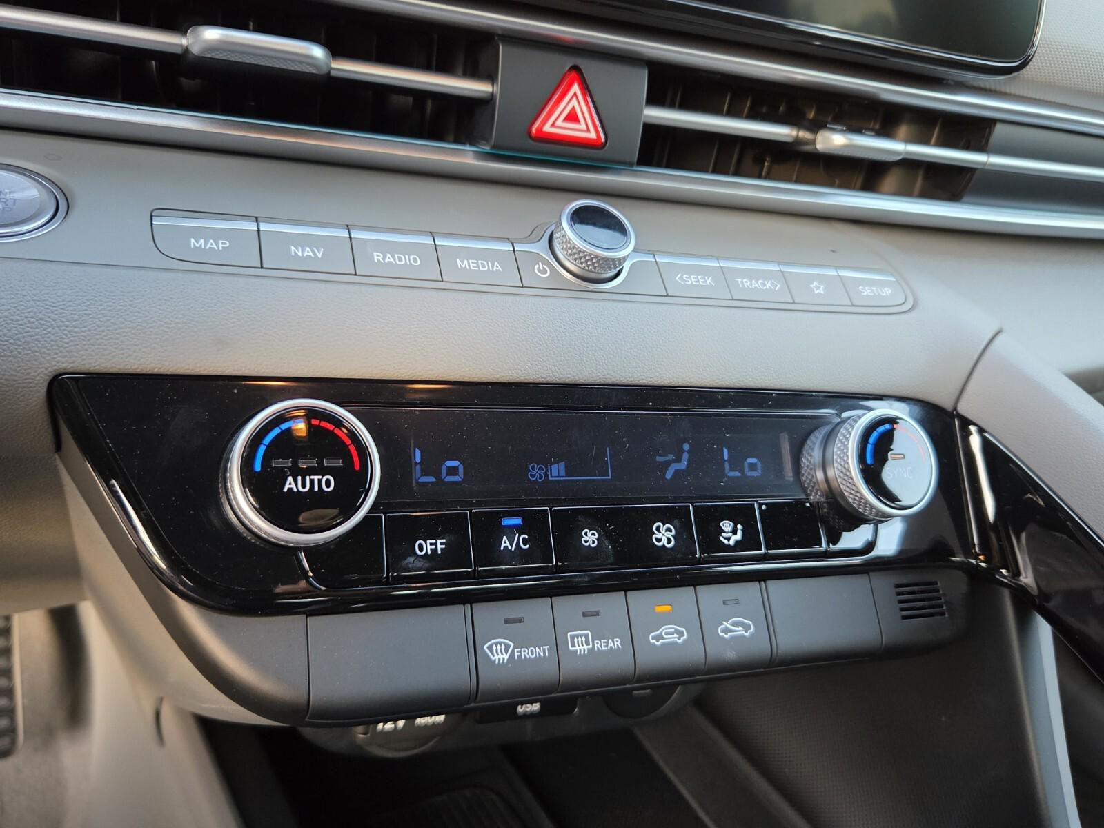 2025 Hyundai Elantra Blue - Photo 10