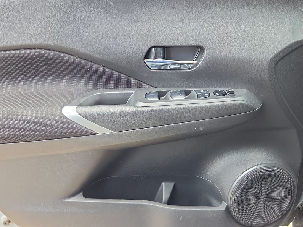2021 Nissan Kicks SV - Photo 25