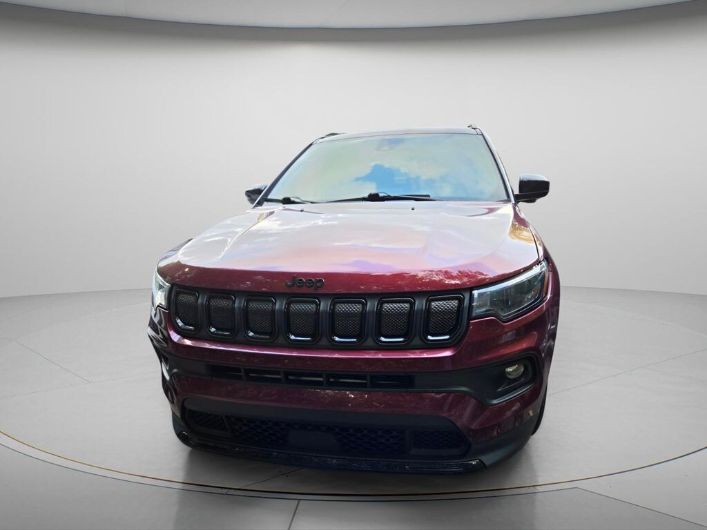Used 2022 Jeep Compass Latitude SUV