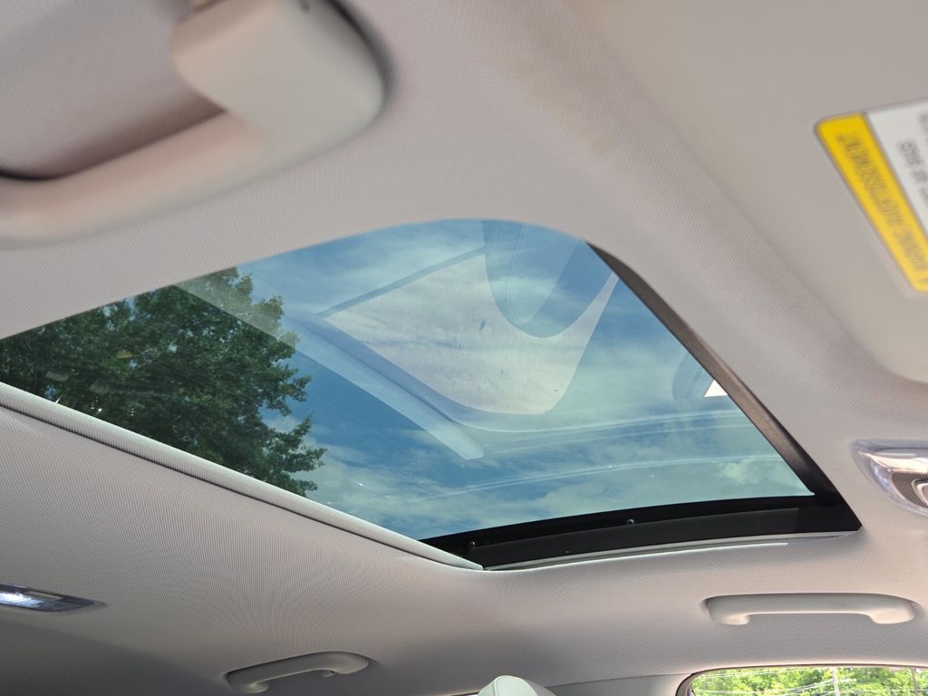 2024 Hyundai Kona Limited - Photo 20