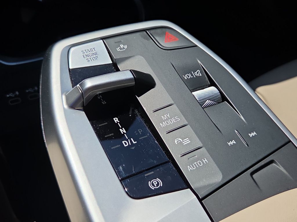 2024 BMW X1 28i - Photo 21