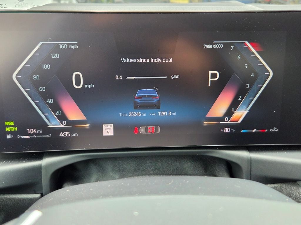 2023 BMW 3 Series 330i - Photo 27