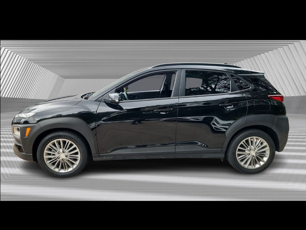 2020 Hyundai Kona SEL Plus photo 2