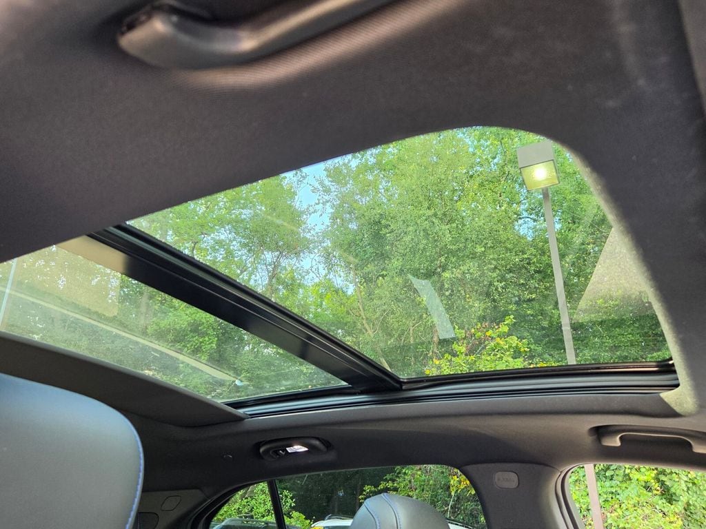 2024 Cadillac XT4 Sport - Photo 18