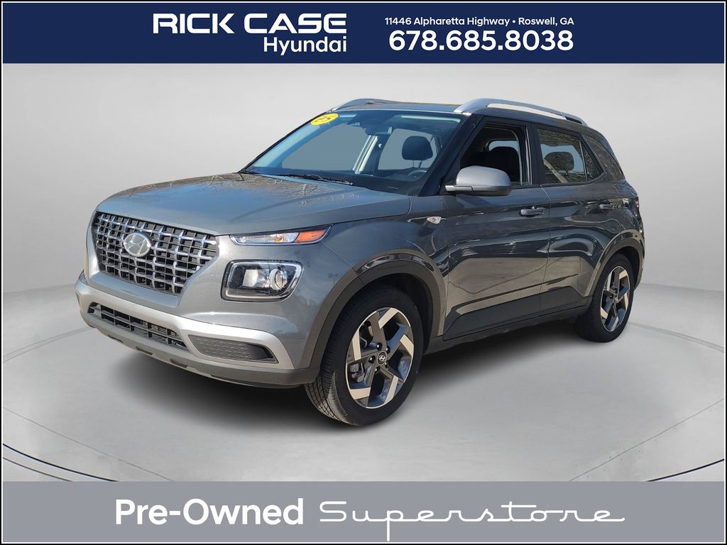 2025 Hyundai Venue SEL's photo