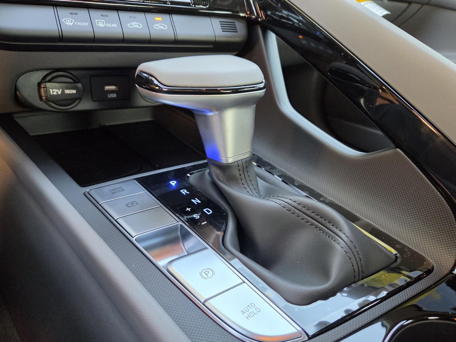 2025 Hyundai Elantra Blue - Photo 8