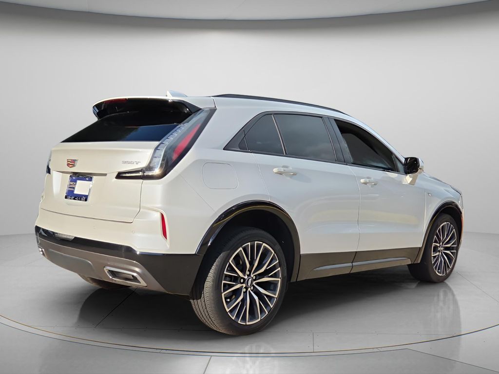 2024 Cadillac XT4 Sport - Photo 7