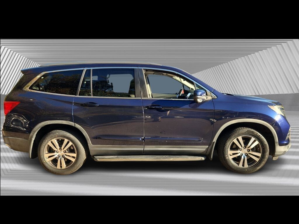 Used 2016 Honda Pilot EX-L w/Rear Entertainment System SUV