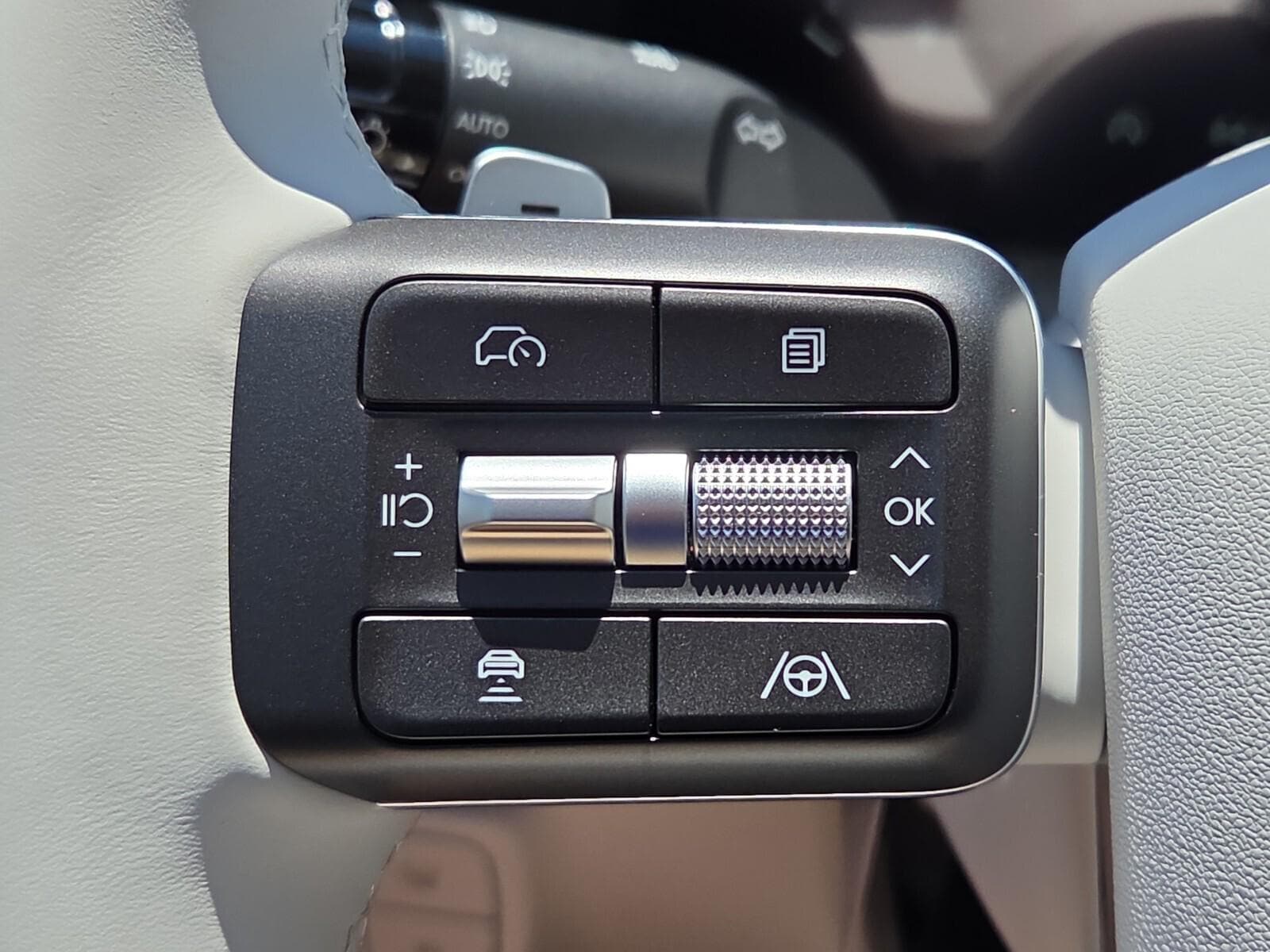 2026 Hyundai Palisade SEL - Photo 12