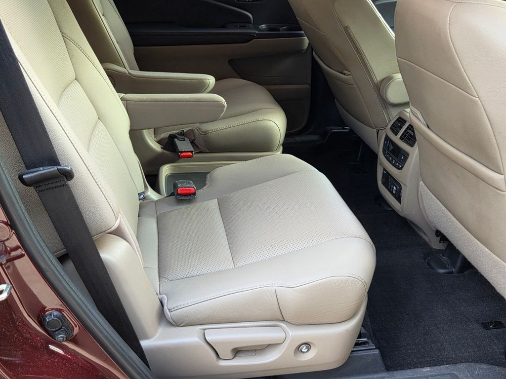 2019 Honda Pilot Elite - Photo 18