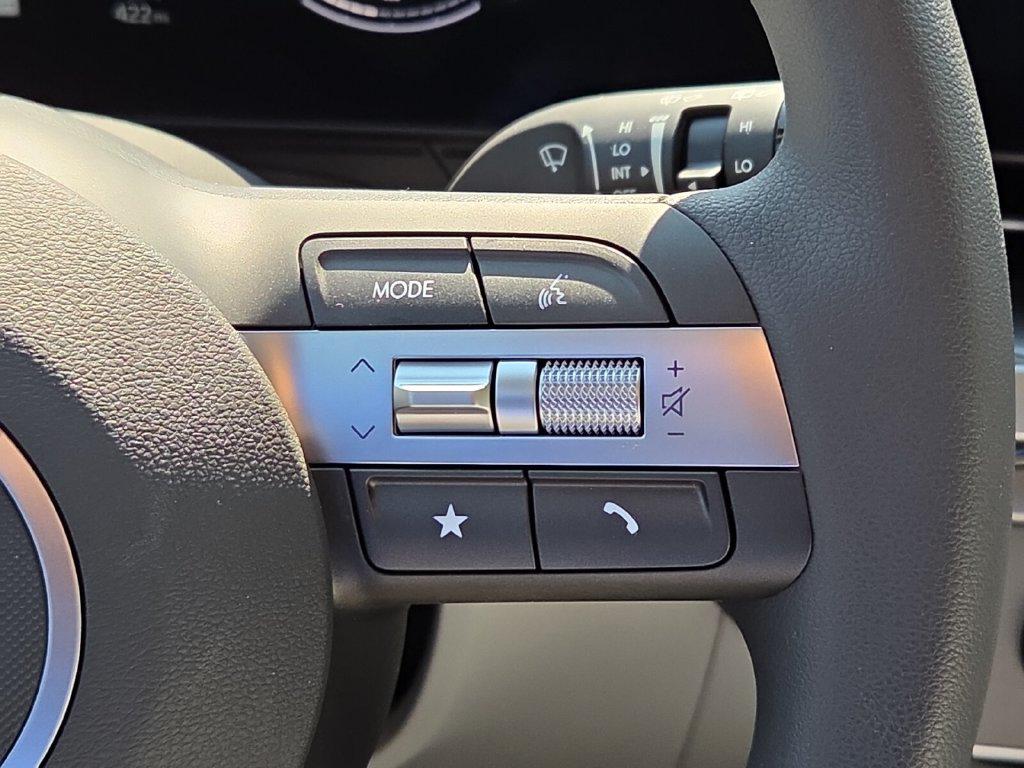 2026 Hyundai Kona SE - Photo 9