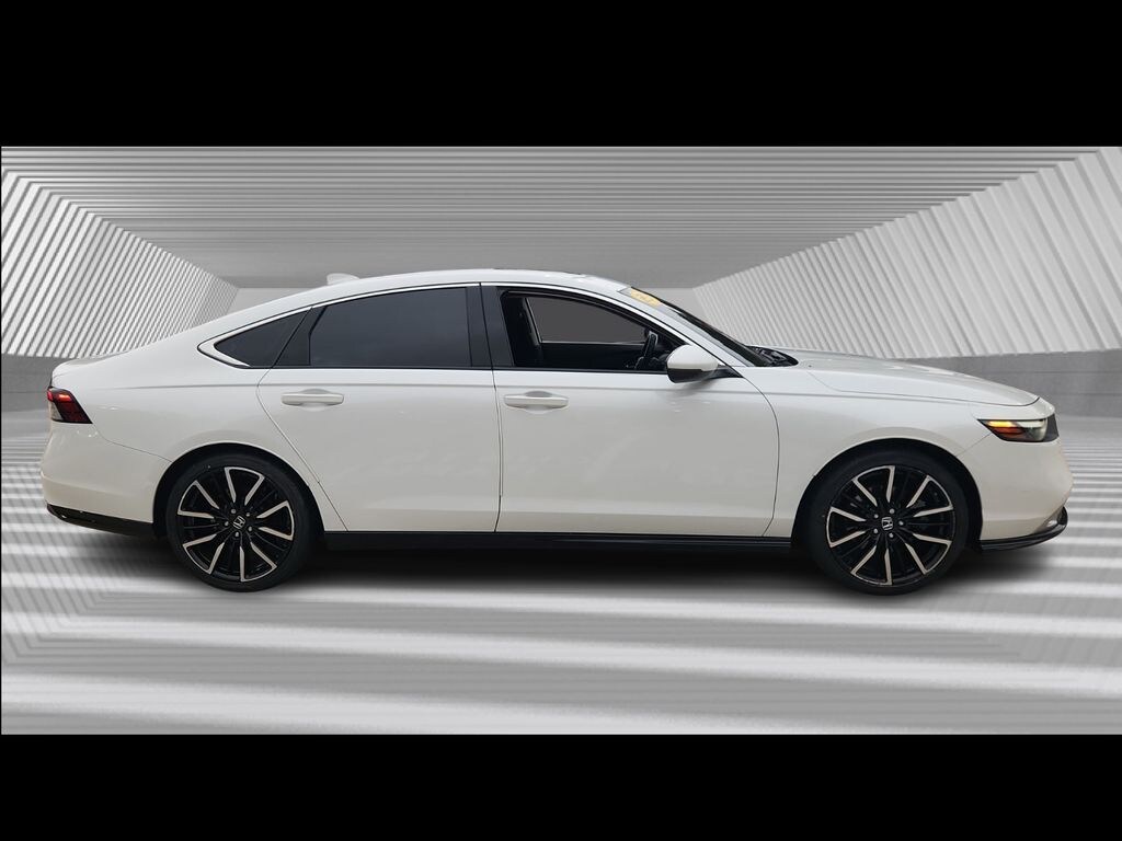 Used 2023 Honda Accord Hybrid Touring Sedan