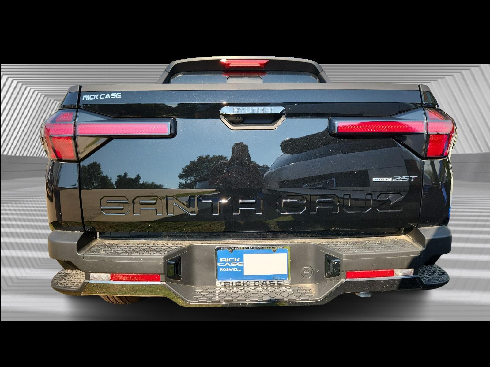 2025 Hyundai Santa Cruz Limited photo 2