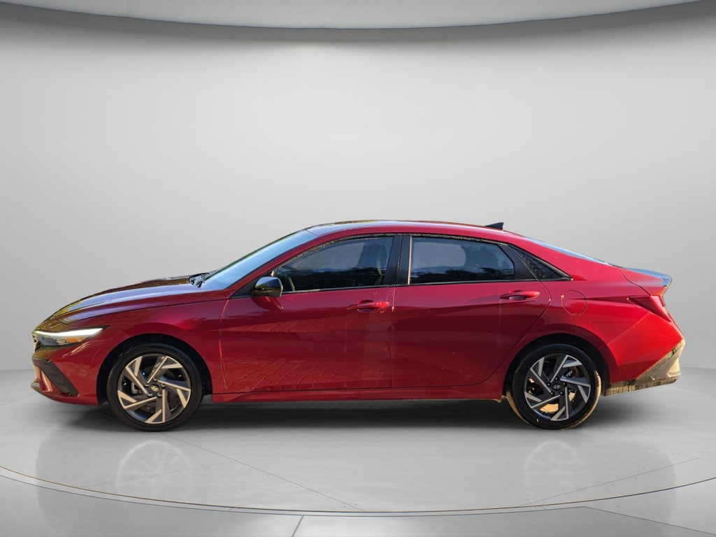 New 2025 Hyundai Elantra Hybrid SEL Sport Sedan