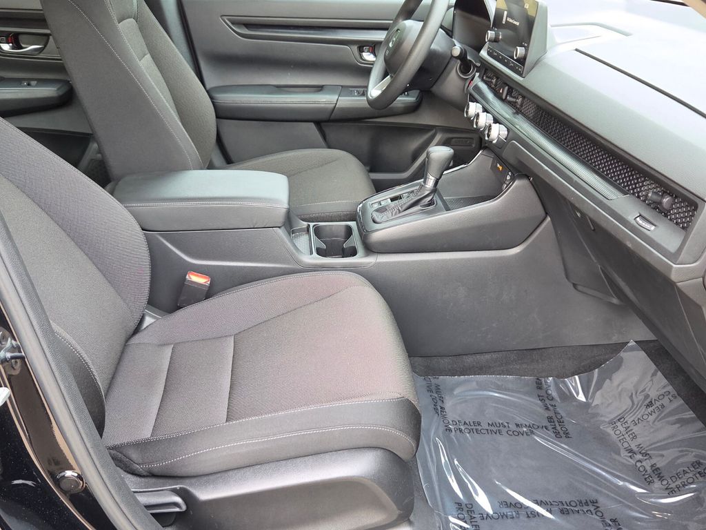 2023 Honda CR-V LX - Photo 17