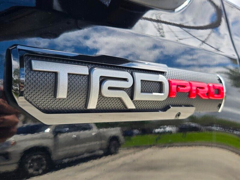 2021 Toyota Tacoma TRD Pro - Photo 10