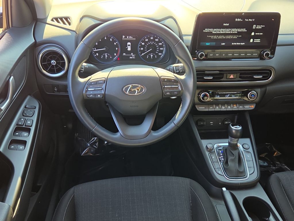 2023 Hyundai Kona SEL - Photo 14