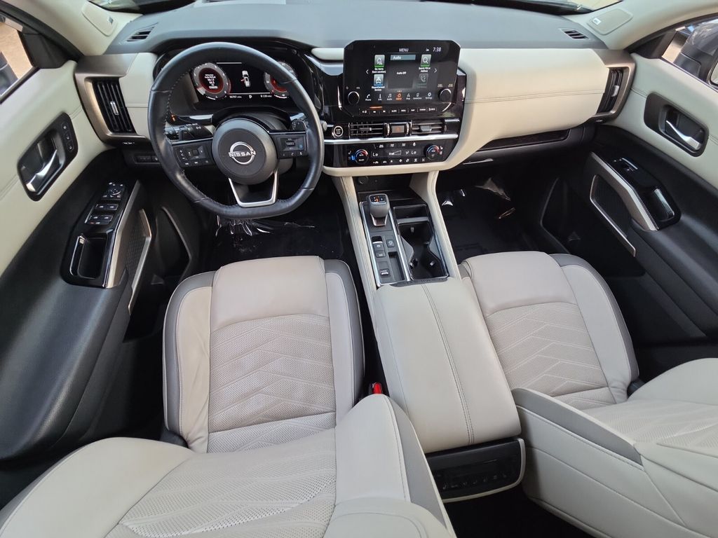 2022 Nissan Pathfinder Platinum - Photo 14