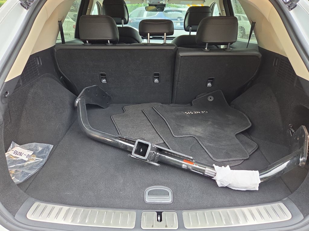2025 GENESIS GV70 Standard - Photo 17