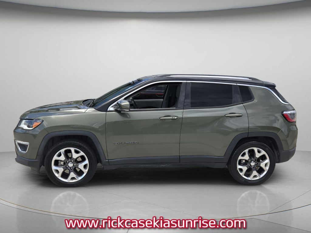 2018 Jeep Compass Limited's photo