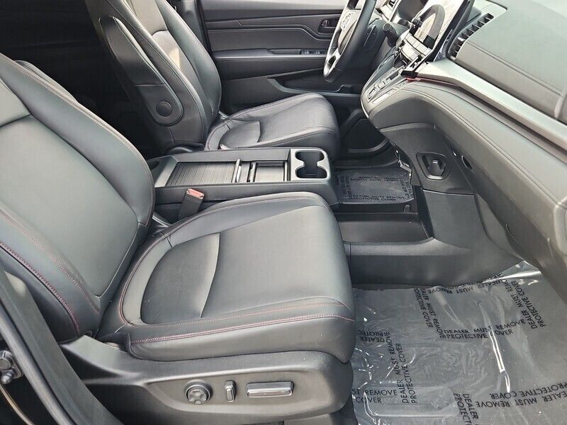2023 Honda Odyssey SPORT - Photo 16