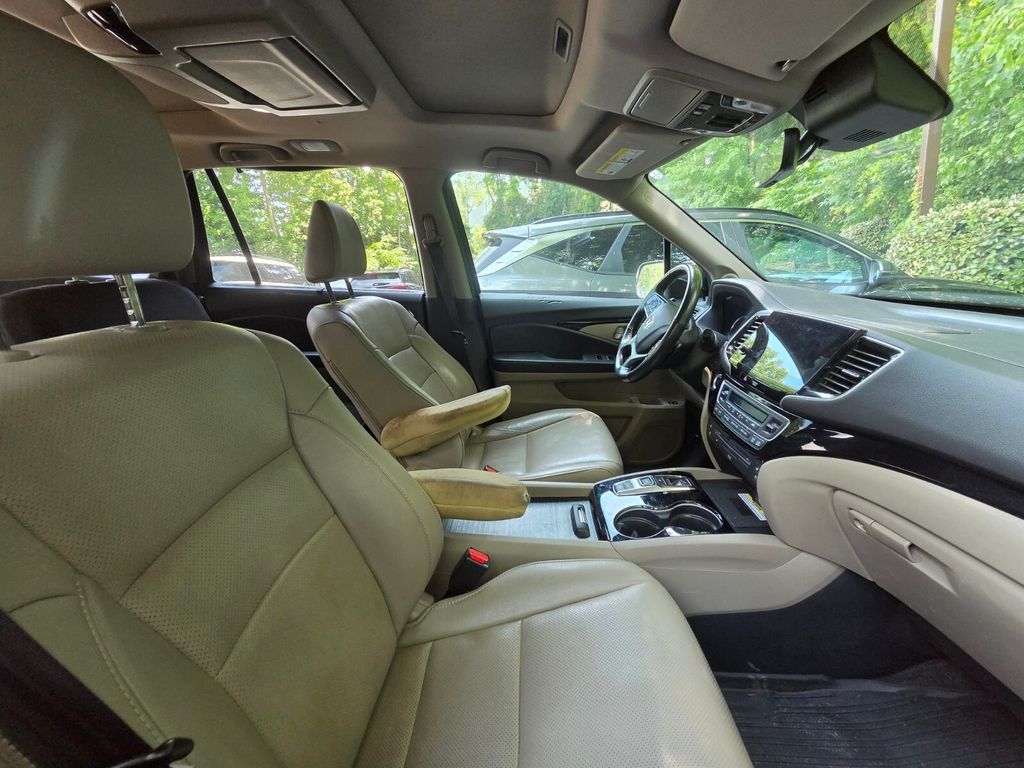 2019 Honda Pilot Elite - Photo 11