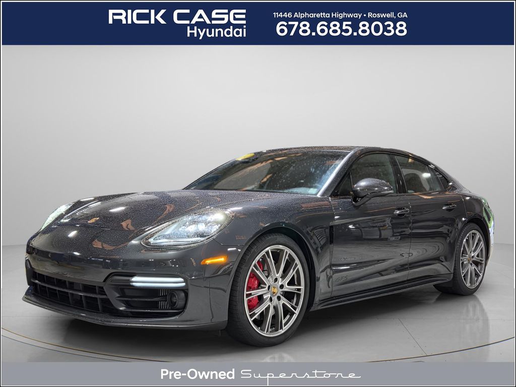 2020 Porsche Panamera GTS - Photo 1
