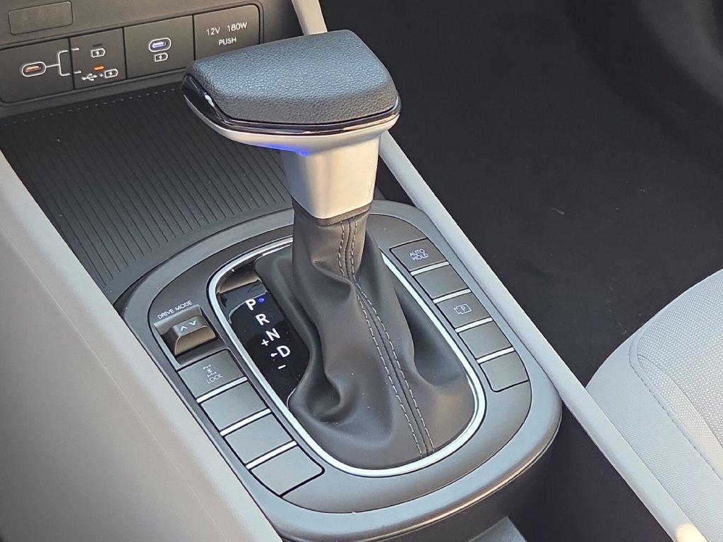 2026 Hyundai Kona SE - Photo 11