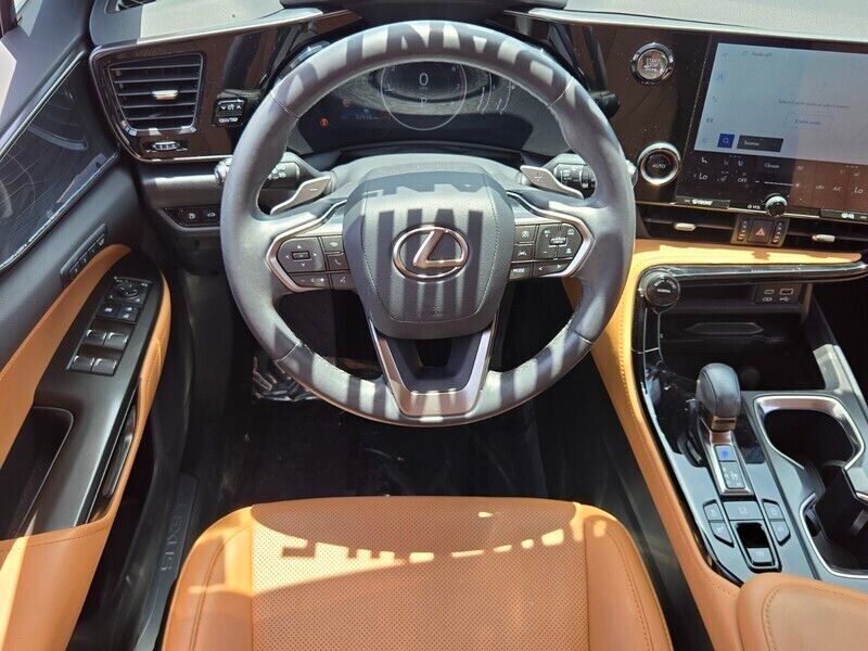 2023 Lexus NX 350 - Photo 13