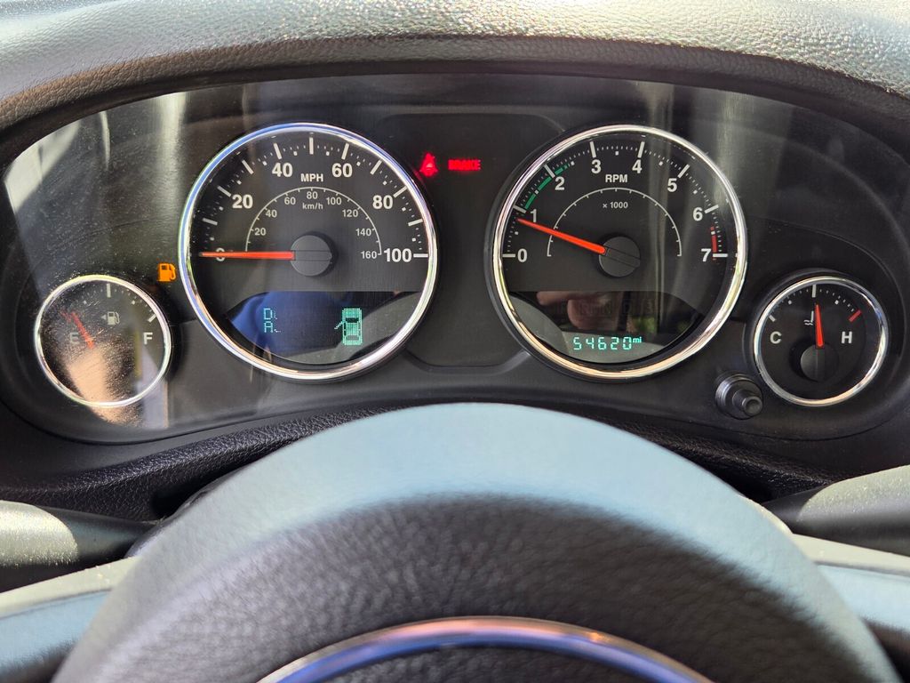 2016 Jeep Wrangler Unlimited Sahara - Photo 23