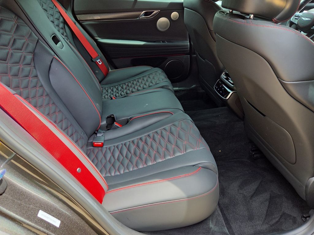 2026 GENESIS G80 Sport Prestige - Photo 17