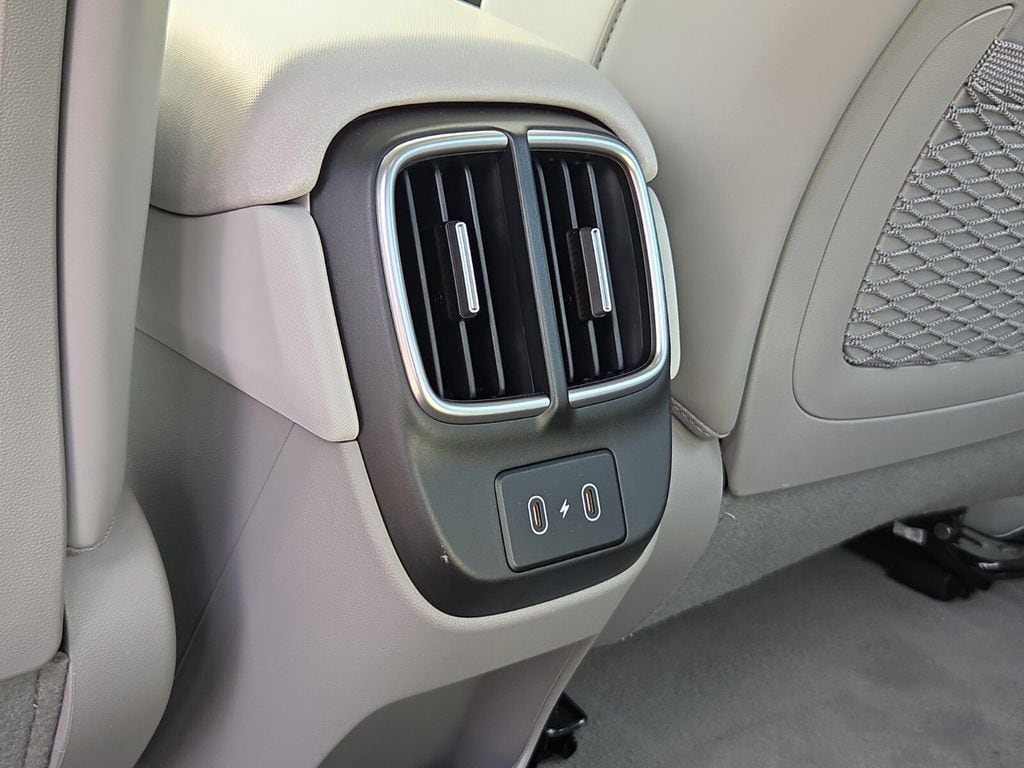 2024 Hyundai IONIQ 6 SEL - Photo 13