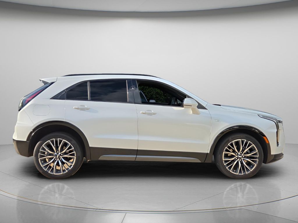 2024 Cadillac XT4 Sport - Photo 8