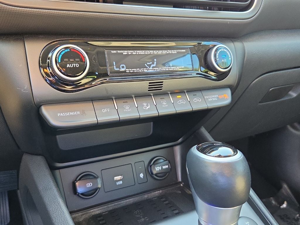 2023 Hyundai Kona SEL - Photo 22