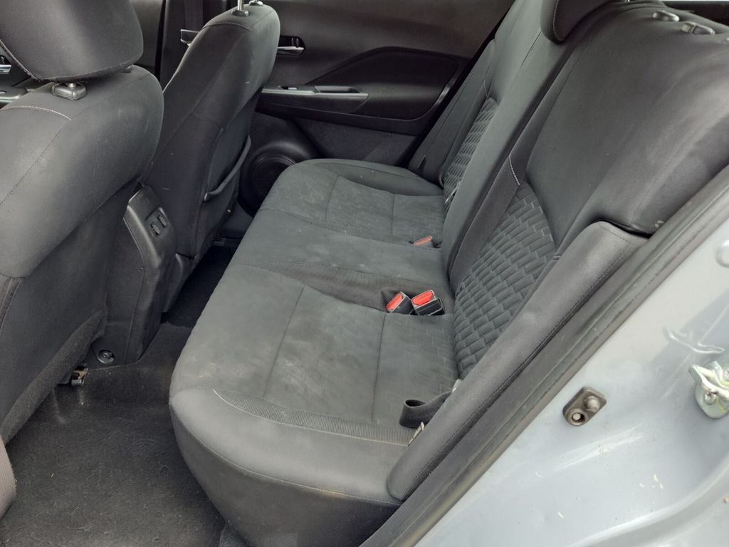 2021 Nissan Kicks SV - Photo 11