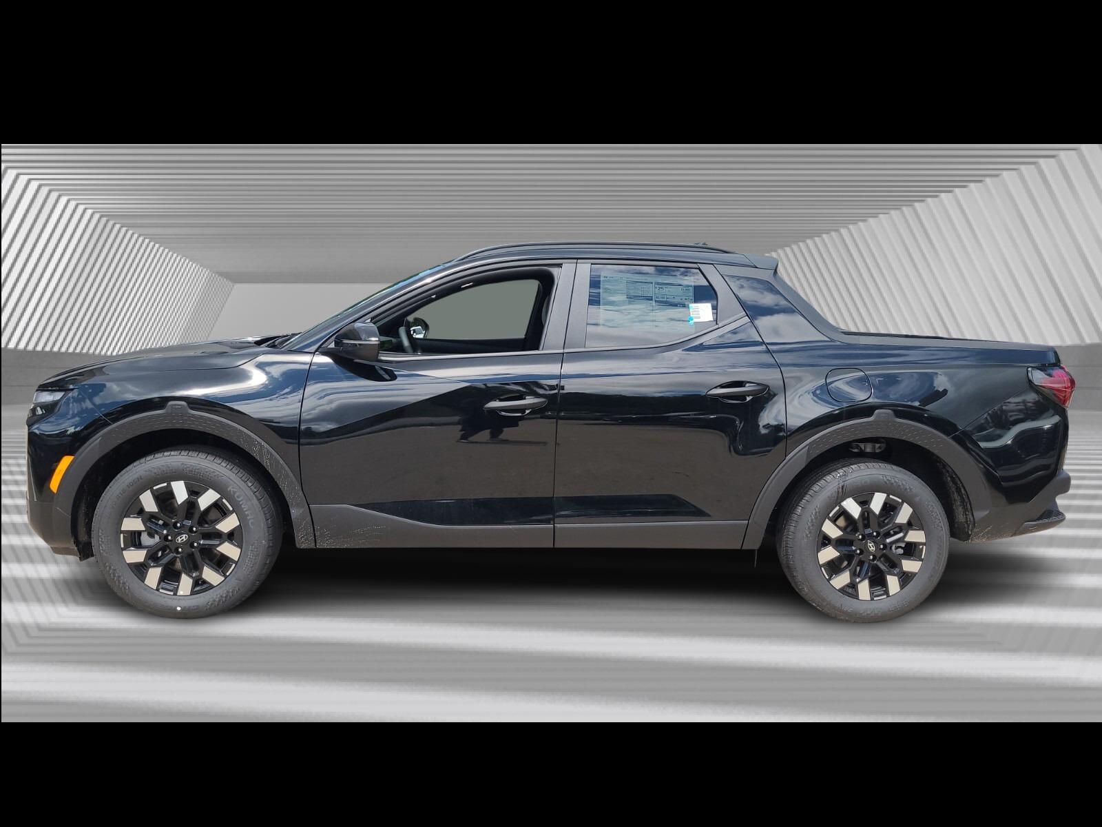 2025 Hyundai Santa Cruz SEL photo 2