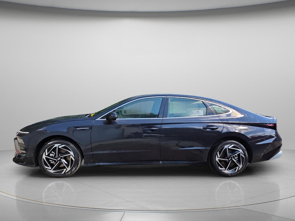 New 2026 Hyundai Sonata SEL Sport Sedan
