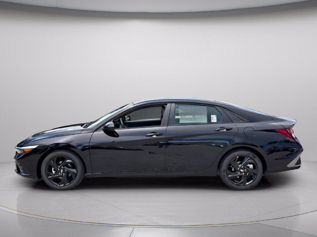 New 2026 Hyundai Elantra SEL Sport Plus Sedan