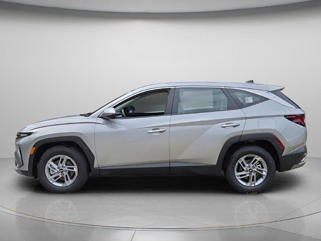 New 2026 Hyundai Tucson SE FWD SUV