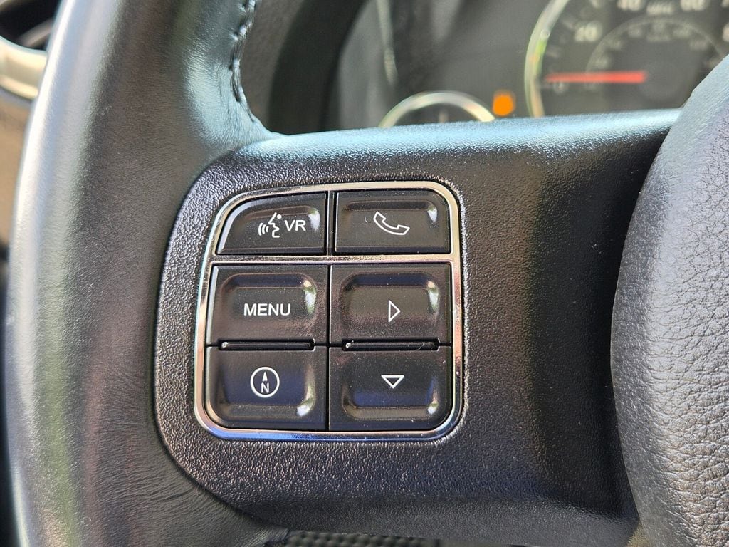 2016 Jeep Wrangler Unlimited Sahara - Photo 22