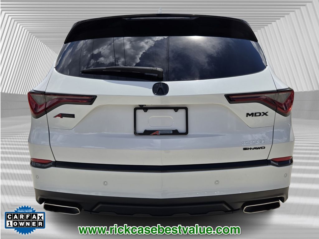 2023 Acura MDX A-Spec SH-AWD photo 3