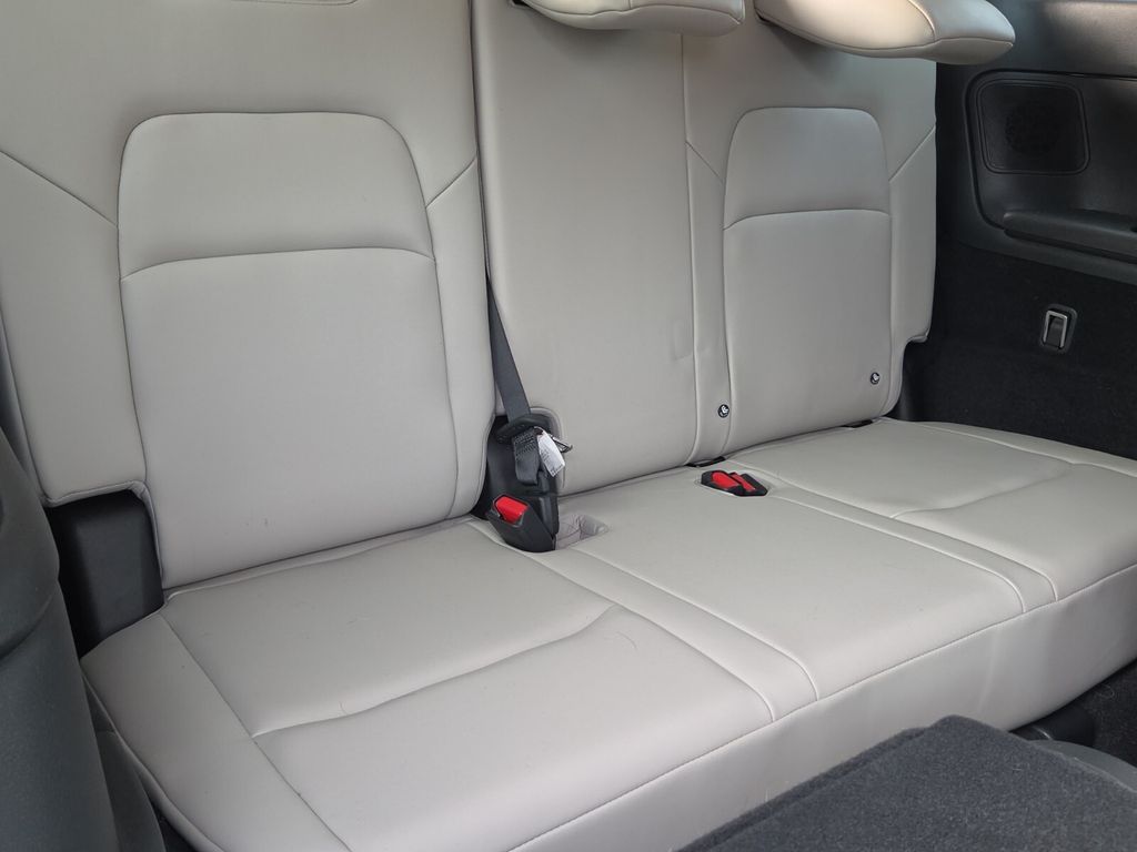 2022 Nissan Pathfinder Platinum - Photo 18