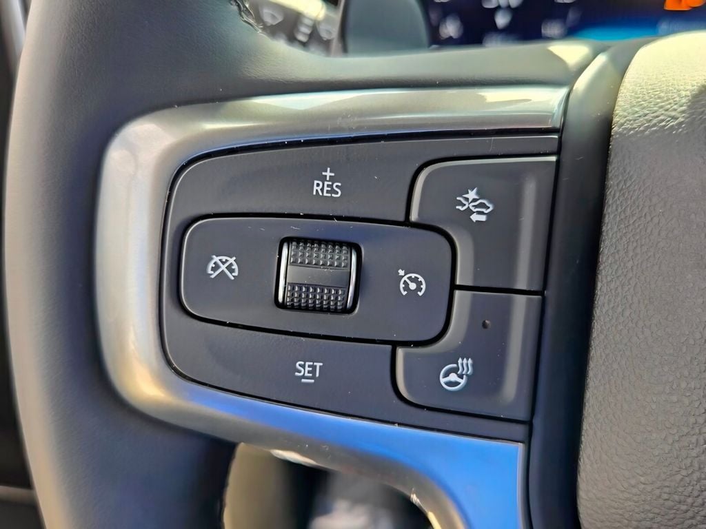 2025 Chevrolet Silverado 1500 LTZ - Photo 22